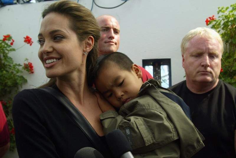 Angelina Jolie jest oficjalnie mamą dorosłego! Maddox Jolie-Pitt obchodzi swoje 18. urodziny przed wyjazdem do college