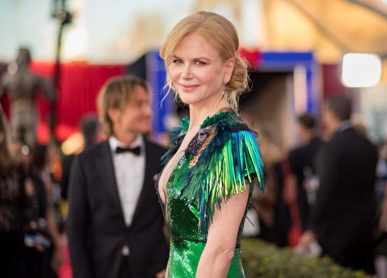 Bác sĩ phẫu thuật thẩm mỹ buộc tội Nicole Kidman có vẻ đẹp 