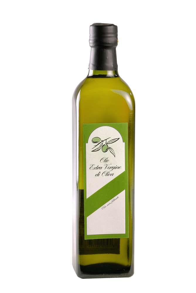 Extra panenský olivový olej nemusí být tak panenský. Tipy k identifikaci pravého olivového oleje od podvodníka
