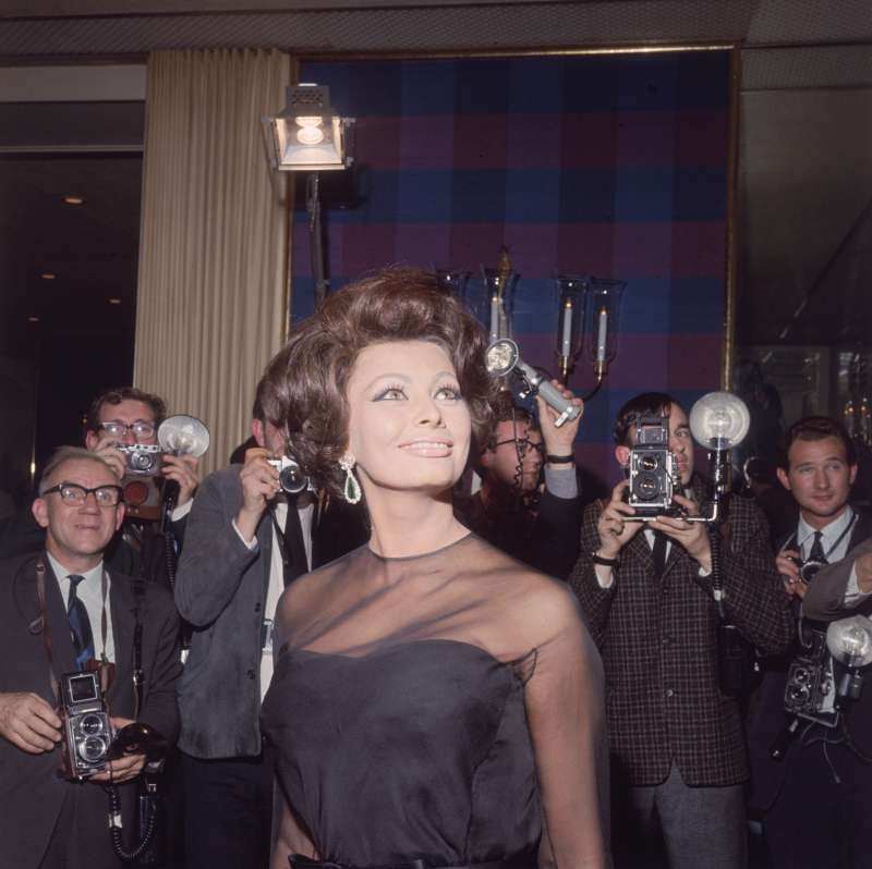 8 skjønnhetshemmeligheter fra nydelige Sophia Loren 8 skjønnhetshemmeligheter fra nydelige Sophia Loren 8 skjønnhetshemmeligheter fra nydelige Sophia Loren