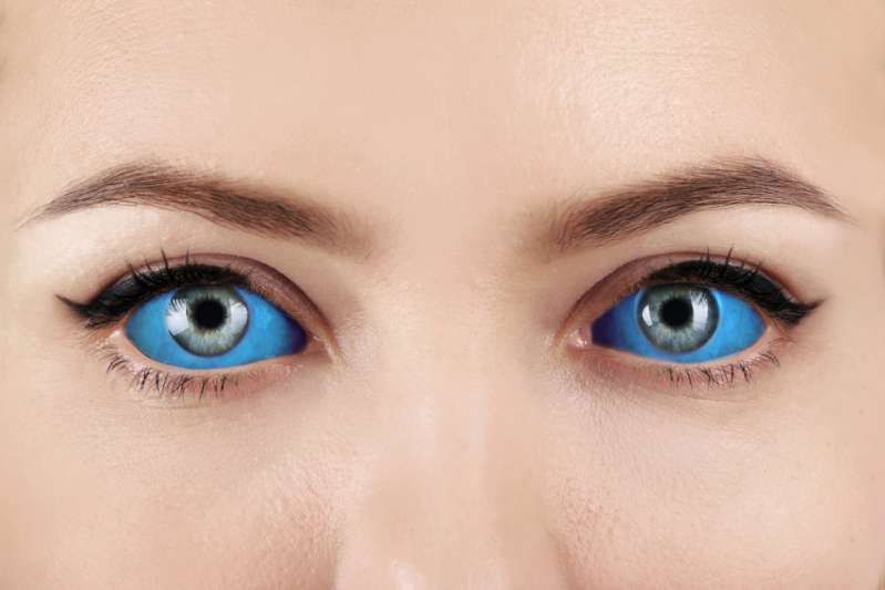 Тетовирање очију: застрашујући тренд који може довести до губитка вида