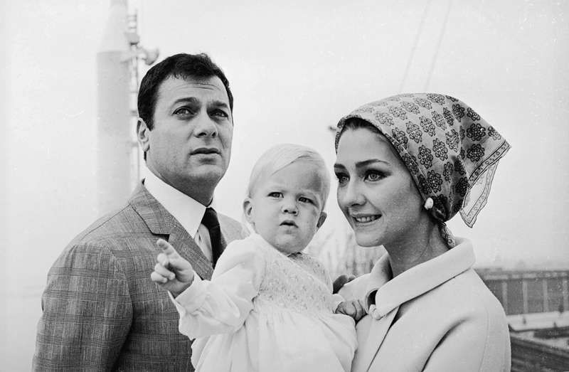 Feud Over Will Tony Curtis 
