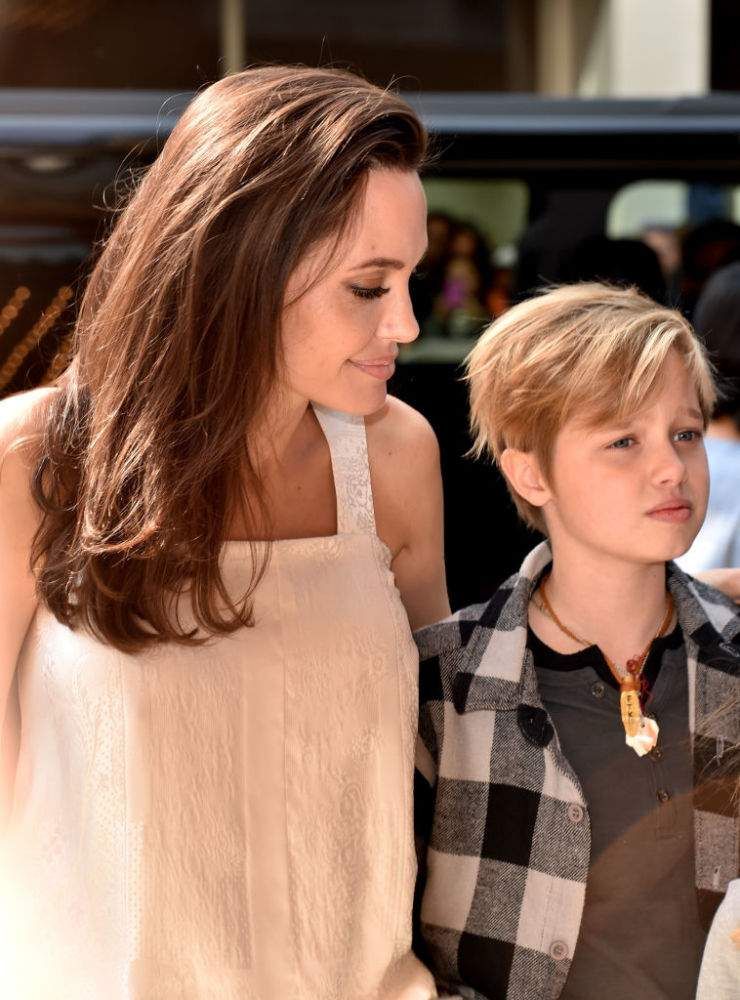 Angelina Jolie tütar Shiloh oli väikelaps, kui ta palus pöörduda mehe poole