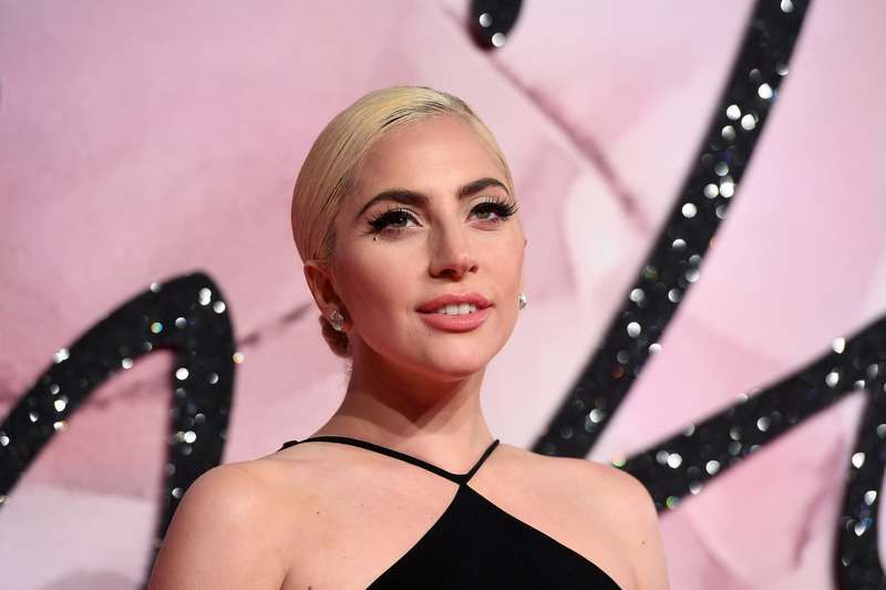 Lady Gaga vzdává hold své pozdní tetě Joanne se svým novým albem