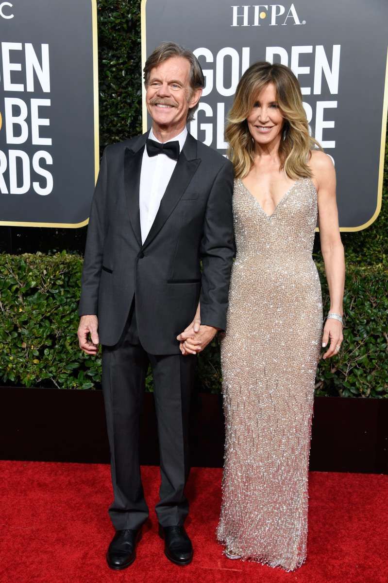 Felicity Huffman en William H. Macy laten zien hoeveel ze van elkaar houden tijdens de Golden Globe Awards 2019