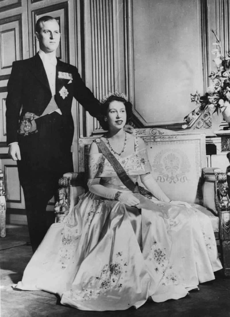 Karaliene Elizabete II un Edinburgas hercogs princis Filips ap 1952. gadu