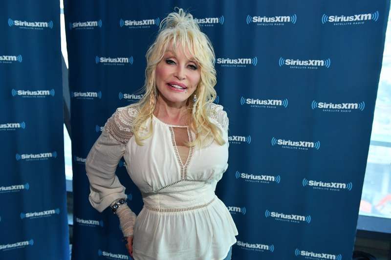 Es penedeix de no ser mare? Dolly Parton té 11 germans, però no té fills, lamenta no ser mare? Dolly Parton té 11 germans, però no té fills